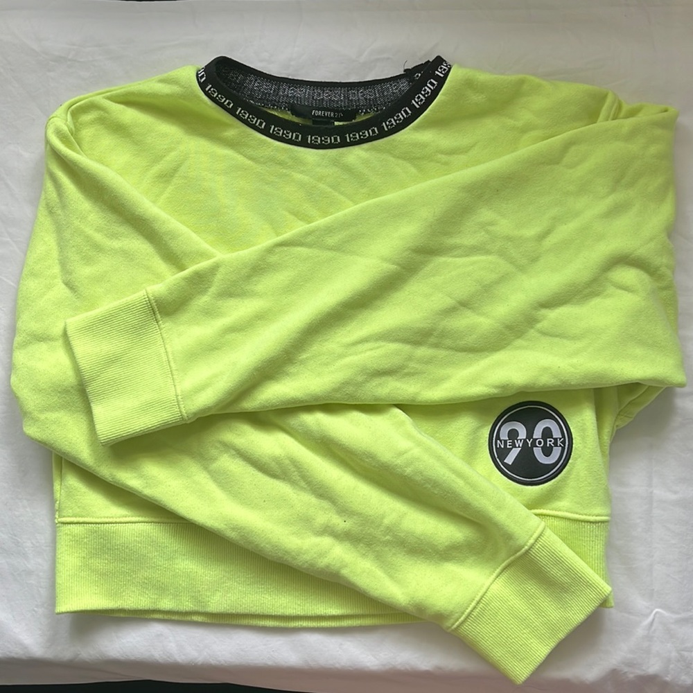1990 New York Neon Yellow Cropped Sweater - FOREVER21